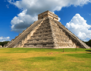 piramide maya messico