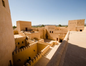 nizwa_oman_viaggio_primavera_viaggi